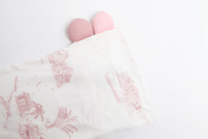 Gối ngủ cao cấp vải sợi tre Little Rei ruột gối 100% polyester mềm mại thoáng khí giúp ngủ ngon