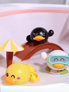 Mumystation Mainan mandi bayi Jarum Jam Mainan Renang Bebek