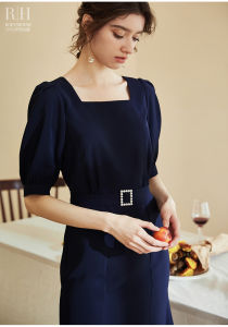 Đầm đen đuôi cá cổ vuông tay ngắn phồng tặng kèm đai