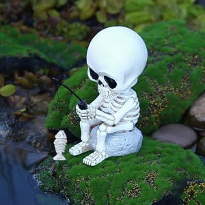 Humorous Halloween Fishing Skeleton Figurine Weather Resistant Resins Art For Pond Garden Indoor Display Decoration