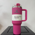 Stanley Thermos Cup 40oz Large-capacity stainless steel water cup with handle and high aesthetic appeal for outdoor use. 