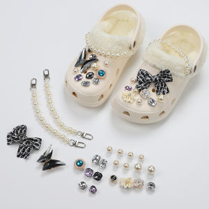 Crocs Jibbitz Charms Buckle Shoes Flower Accessories Crystal Diamond Pearl Chains Bow Decoration for Crocs