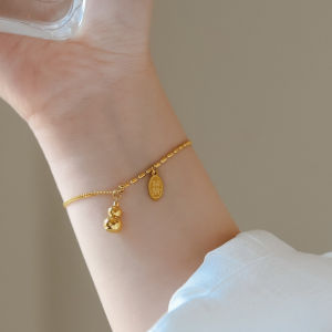 【เสริมโชคลาภ】สร้อยข้อมือจี้น้ำเต้านำโชค สร้อยข้อมือจี้ห้อยอักษรจีนฝู ข้อมือทองเหมือนแท้ จี้ห้อยน้ำเต้า นำโชค เพิ่มทรัพย์และพร