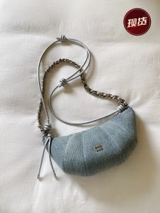 Túi Đeo Vai Bán Nguyệt Jean Size 21cm (Auth Tuồn)