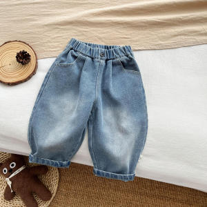 Boys Spring and Autumn Suit 2025 Childrens knitted cardigan jacket babys Korean-style stylish versatile jeans