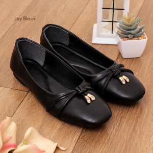 QUINCE Joy Flatshoes Sepatu Wanita