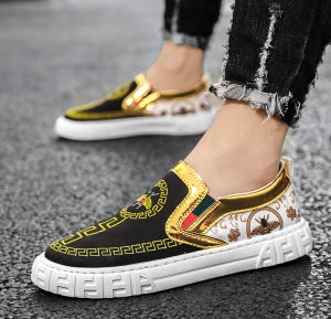 Premium sepatu pria import model casual sepatu kerja slip on motif lebah sp351