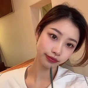 AE Kính râm thời trang đính đinh tán kiểu mới dành cho nữ kính râm gọng đôi kính râm phi công cổ điển phổ biến.