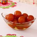 Gulab Jamun - Indian Sweet - Indian Sweets - Bánh ngọt Ấn Độ - Haldiram Gulab Jamun (1 KG) - Ready to eat Gulab Jamun. 