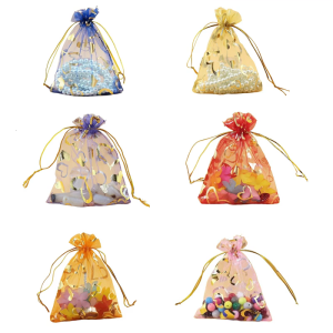 100Pcs Heart Organza Gift Bags 4x6Inch Drawstring Pouches for Valentines Day and Wedding Party Favors