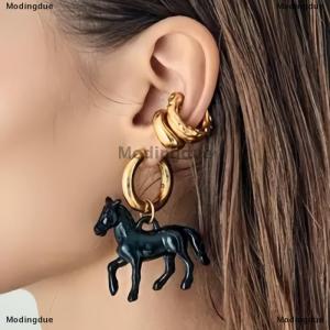 [COD] Modingdue Exaggeration Stereoscopic Small Horse Pendant Earrings For Women Creativity Cute Animal Earrings Charm Jewelry New Year Gift