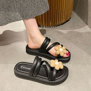 QXshop พร้อมส่ง รองเท้าแตะแฟชั่น แบบสวม แต่งลายดอกไม้ น่ารักตะมุตะมิ มี 3 สี ดีไซน์มินิมอล เกาหลีเกาใจ สายคาเฟ่ต้องมีไว้แมทซ์ ลุคไหนก็เอา