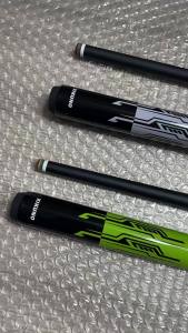 ไม้คิวบิลเลียดคาร์บอนสีขาวและเขียว A8010 แบบแยก 1/2 สไตล์จีน ไม้คิวแปดลูกเก้าลูก ขนาดหัว 11.5 มม. ขนาดไม้คิว 12.5 มม.