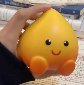 Squishy Api/Mainan Squishy Viral Anti Stress/Boneka Squishy Bentuk Api