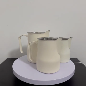 Ergonomic Coffee Frothing Cup 304Stainless Steel Frothing Pitcher Easy Cleaning for Effortlessly Coffee Art Creation