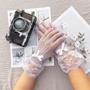 【small chrysanthemum】Lolita Bride Lace Gloves Womens Thin Retro Elegant Fishn Net Black White Prom Party Gloves Accessories Banquet Performance Gloves