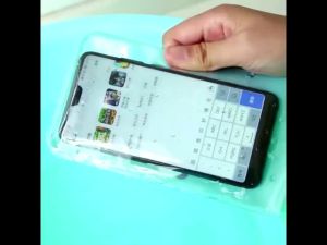 Sarung Waterproof Handphone Motif Kartun [60gr]