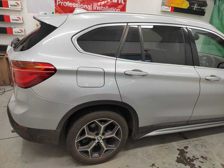 Wholesale%20Nano%20Ceramic%20HD%20US%20Window%20Tint%20Film%20%7C%2080%25%20Dark%20(VLT%2020%25)%20%7C%20Heat%20Resistant%20and%20UV%20Protection%20Black%20Tint%20Film%20for%20House%20and%20Car%20%7C%20Ultra%20HD%20High%20Heat%20and%20UV%20Rejection%20Window%20Tint%20%7C%20Malaysia%20Window%20Film%20Supplier%20-%20Image%203