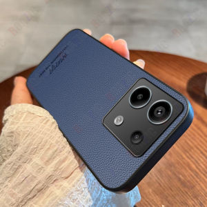 Roazic cho Redmi Note 13 Pro 5g vỏ điện thoại sang trọng phong cách kinh doanh da PU cổ điển ống kính máy ảnh bảo vệ vỏ lưng silicon mềm CP01