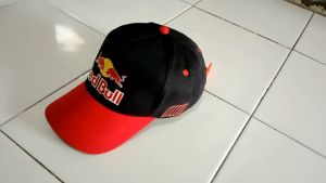 Topi Redbull Honda Racing