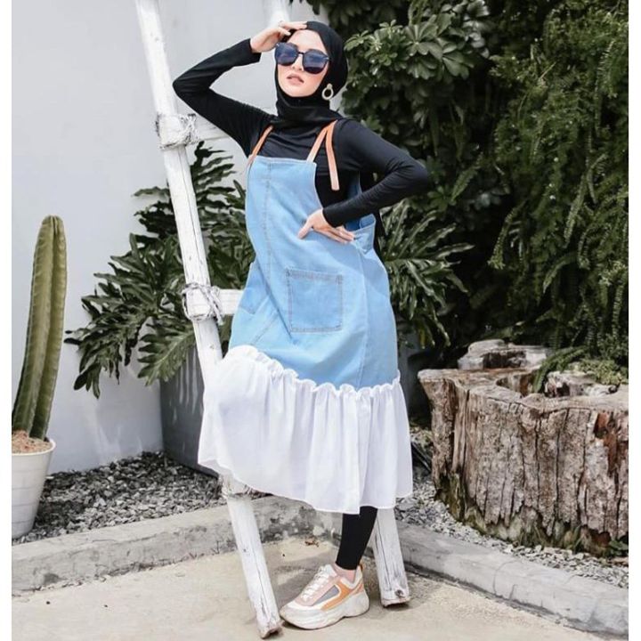 overall jeans hijab