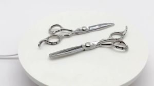 ปัตตาเลี่ยนตัดผมยี่ปุ่น 6.0 นิ้วกรรไกร ตัดผมกรรไกร 440c ชุดกรรไกรตัดแต่ง