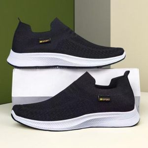 Mens Casual Sneakers Black Slip On Loafers Shoes Mesh Breathable Sports Shoes for Men Mens Lightweight Walking Shoes