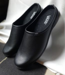 sandal slop pria sandal bakpao sandal bustong sandal slip.on