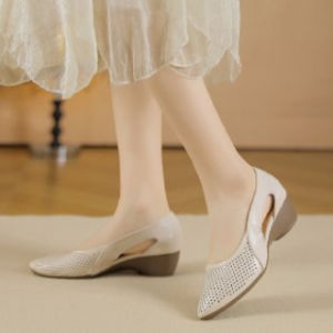 Free Shipping 2026 Summer New Collection: WomenS Shallow-Toe Flats Suitable For Commuting With A Wedge Heel Soft Sole Versatile Design Easy Slip-On Style Breathable And Hollowed-Out Perfect For Moms