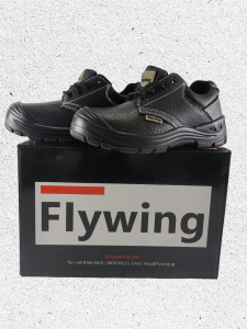 FLYWING FW500 Black Safety Shoes – Lightweight Durable & Certified Protection for Every Step