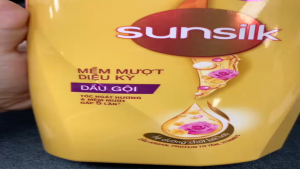 Dầu gội Sunsilk mềm mượt diệu kỳ vàng chai 900g