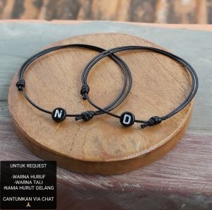 GELANG TALI INISIAL 1 HURUF BULAT HITAM | TALI KOREAN1MM | GELANG TALI KOREA | HURUF BULAT HITAM | INITIAL HURUF | bisa REQUEST NAMA