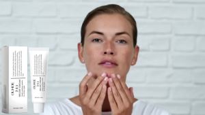 ✨Glowing Hydration Cream  Gentle Moisturizing & Nourishing  Deep Moisture Repair  24H Anti-Dryness Protection  Lightweight Non-Greasy