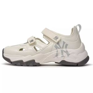 ของแท้ 100% รองเท้า รองเท้าผู้หญิง MLB Bigball Chunky Mask Lux White รองเท้าลำลอง เบา และระบายอากาศ