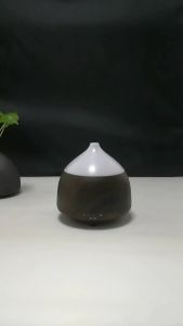 MUJI Ultrasonic Aroma Diffuser Night Light Toilet Automatic Fragrance Machine Little Yellow Duck Aroma Diffuser Humidifier Commercial Use