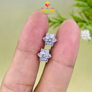 Khuyên tai nữ bạc xi bạch kim hoa 6 cánh nhỏ chủ 4mm Bông tai đính kim cương Moissanite Mỹ kiểm định GRA Hoa tai bạc mạ vàng - KIM LỘC PHÁT BHV6CV