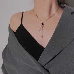 TERBARU KALUNG FASHION WANITA BAHAN TITANIUM ANTI KARAT BISA COD