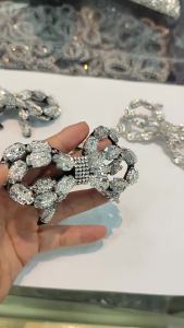 [Free Shipping] Skull-Shaped Glass Knot Is An Exquisite New Fashion Accessory For WomenS High Heels Wedding Shoes And Bridesmaid Shoes Versatile In Use