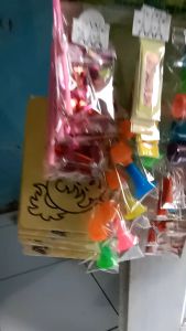 Mainan serba 2000 rentengan isi 45pcs harga grosir