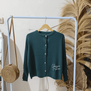 Kaela Cardigan Basic Rajut Tebal Kancing Gold | Cardigan Rajut Elegan dan Stylish | Basic Cardy | Atasan Wanita Rajut Premium | Fashion Wanita