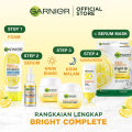 Garnier Bright Complete Brightening Facial Cleanser Scrub - 100ml (Pembersih Wajah Untuk Membersihkan & Mengangkat Sel Kulit Mati). 