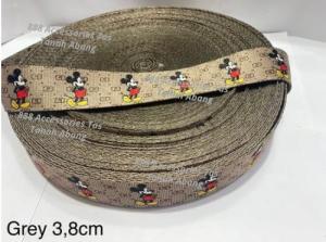 Tali Webbing / Bisban Motif Mickey Mouse 38 cm ( per 3 Meter )