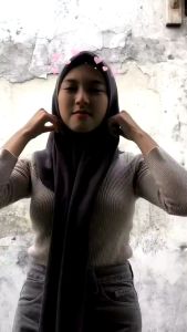 OUTFIT RAJUT: Baju Atasan Wanita Press Body Basic Inner Fretty Turtleneck