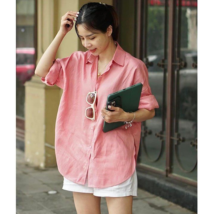 Áo Linen Nữ Form Rộng – Bí Quyết Mặc Đẹp Mùa Hè Cho Phái Đẹp