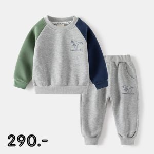 ชุดวอร์มเสื้อแขนยาวพร้อมกางเกงขายาว ขนาด90-130 เนื้อผ้าคอตตอน ใส่กันหนาว พร้อมส่งในไทย