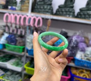 กำไลหยกอาบน้ำ ท้องปลิง Lot2