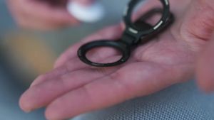 Airtag Keychain Holder - Airtag Case - Scratch Resistant Metal Air Tag Holder Anti-Lost Airtag Dog Collar Holder with Magnetic Closing Feature -Bonus Front/Back Protecti