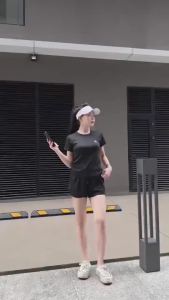 [Peinn] (CÓ TÚI) Bộ Tập Gym Nữ Quần Áo Tập Yoga Aerobic Pickleball Chạy Bộ Đạp Xe Nữ Áo Cộc Tay Quần Đùi 2 LớpNg18