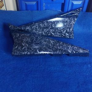 COVER BOX ACCU AKI SAMBUNGAN BODY KANAN KIRI YAMAHA VIXIONNEW NVL NVA KARBON FORGED