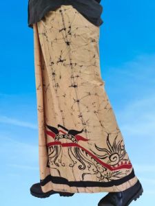 Traditional Batik Sarongs for Men and Women 021 | Lanka Styles
